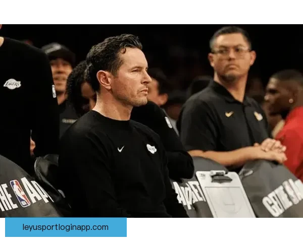 雷迪克称球队防守不断提升 队员积极适应角色定位